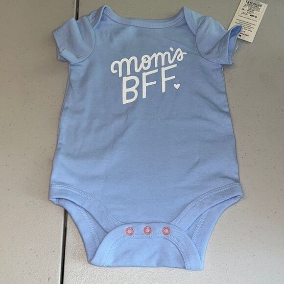 Nwt 0-3m cat and Jack moms bff onesie - Picture 1 of 1